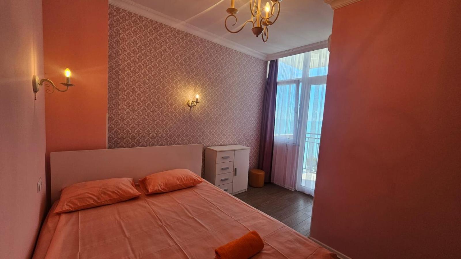 Lux 1 Apartment Makhinjauri