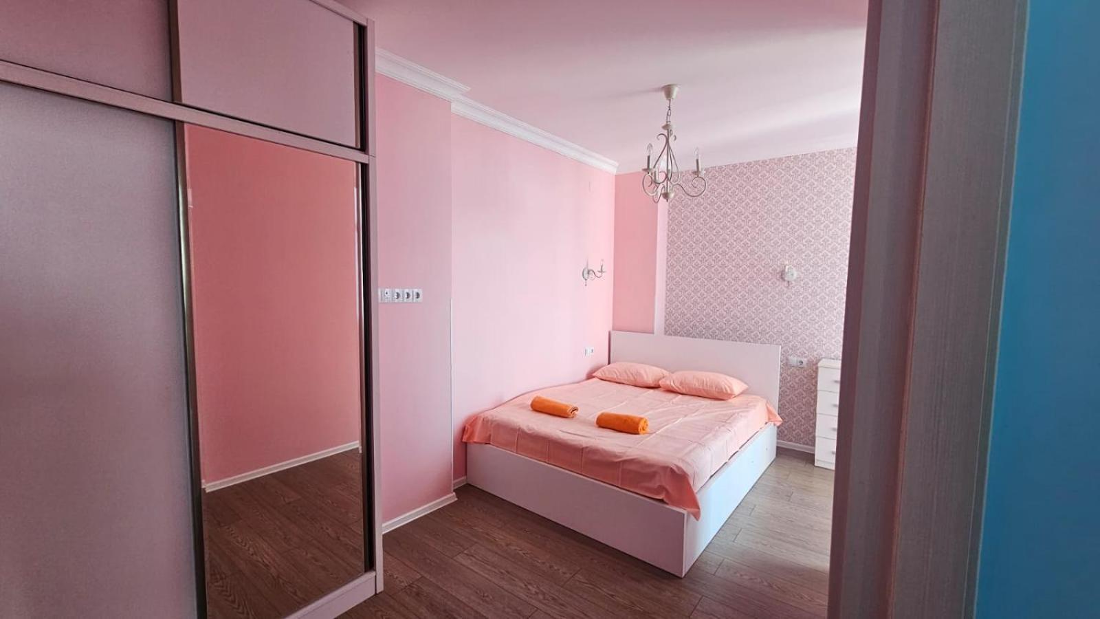 Lux 1 Apartment